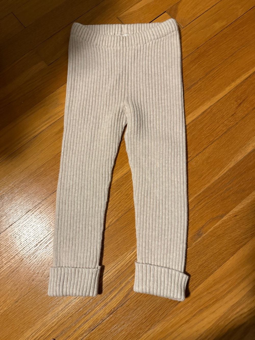 Hanna Andersson Cream Ribbed Knit Leggings